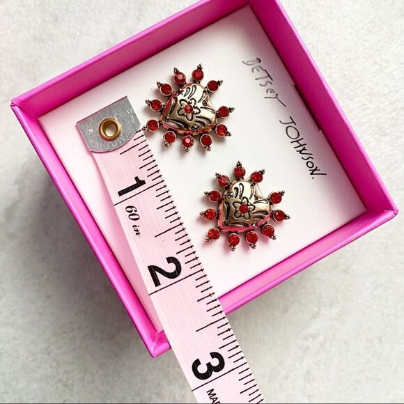 Betsey Johnson Gold Heart Red Stones Earrings - Picture 7 of 8
